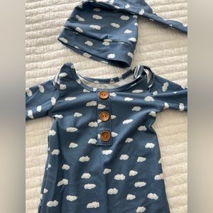 Caden Lane sleeper, NWOT